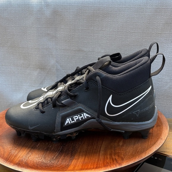 Nike Other - Nike Men's Alpha Menace 3 Shark Football Black Gray Cleats Sz 7 CV0586-010